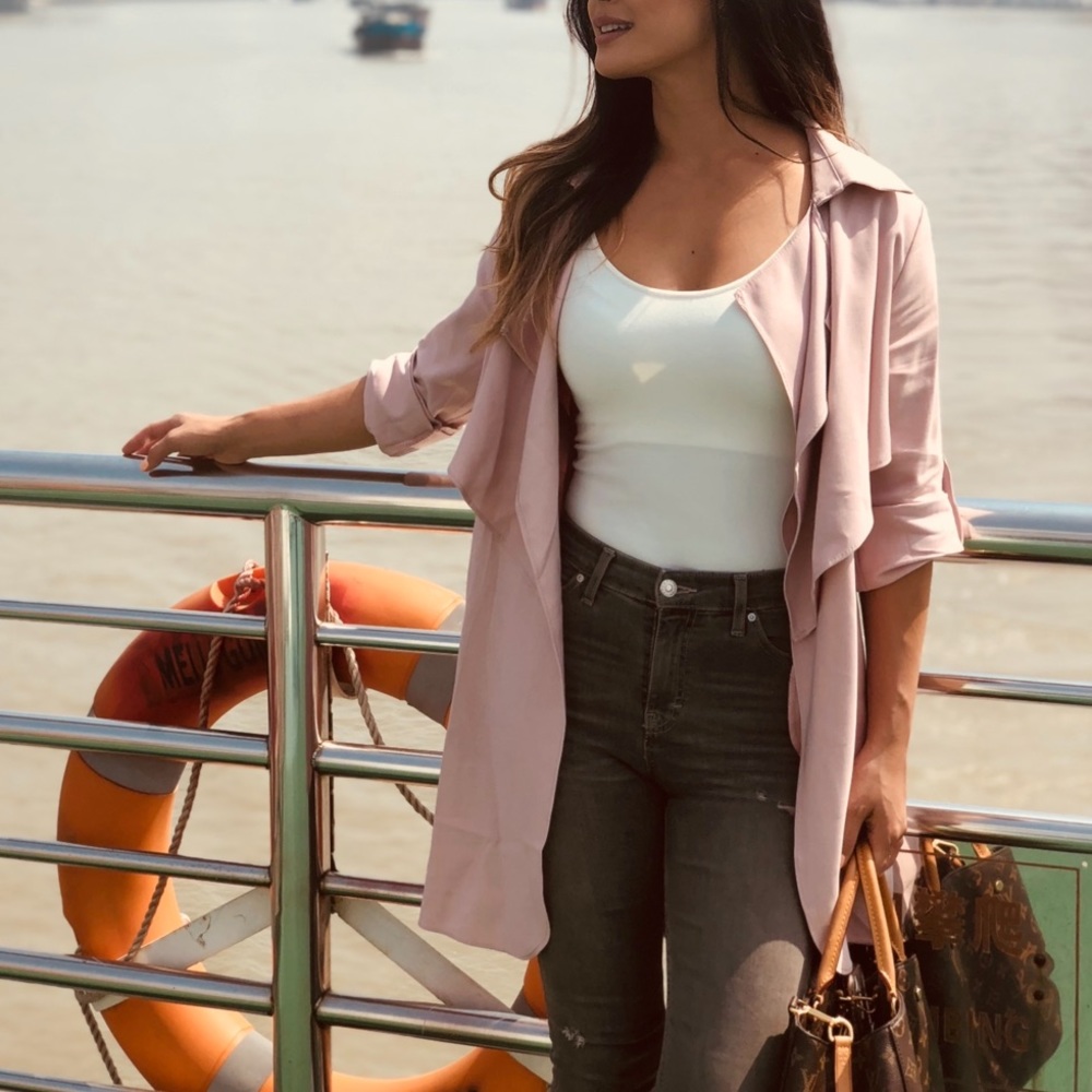 Lightweight Casual Women’s Blush Trench Coat